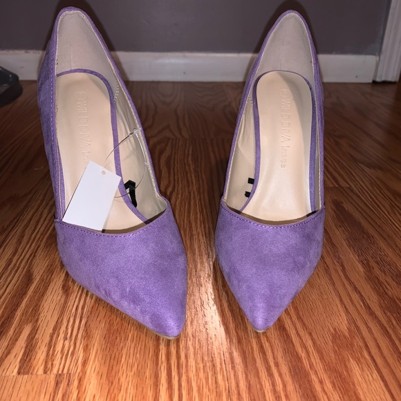 Lavender heels - Picture 2 of 4